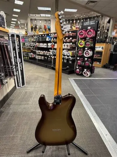 Fender - 011-8032-732 2